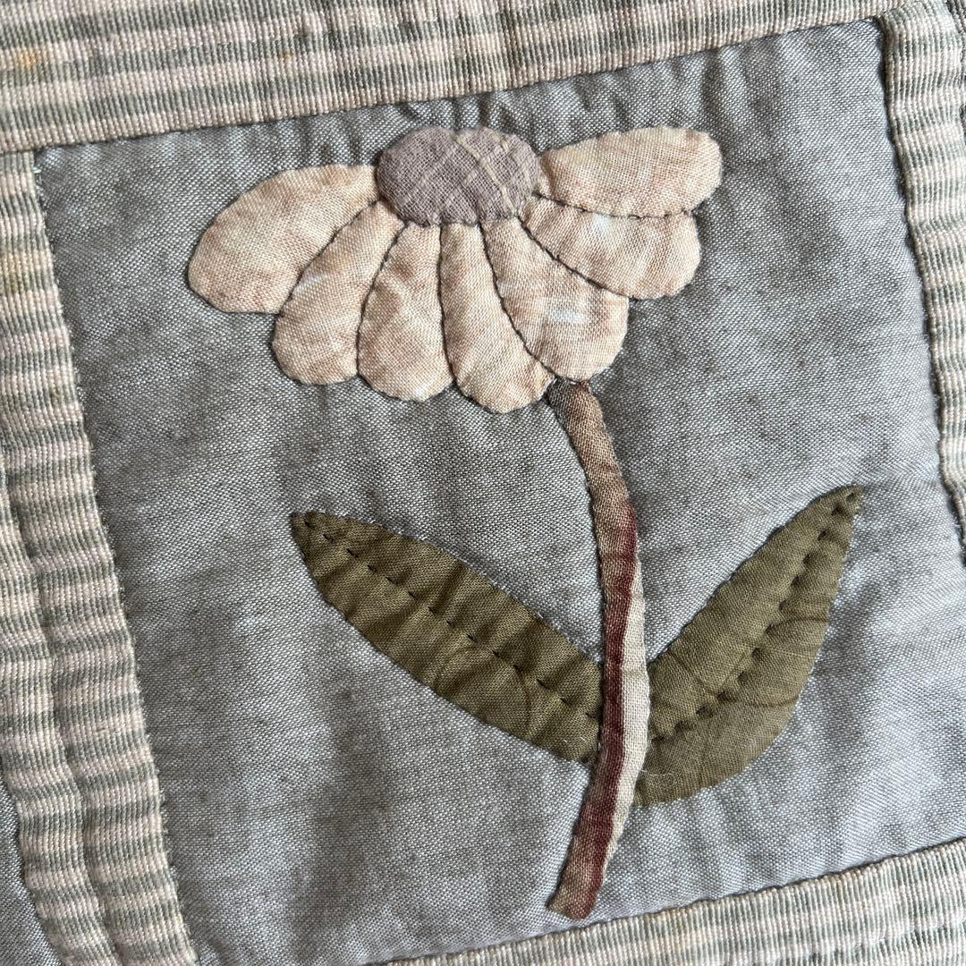 手縫いパッチワークのお花バッグ