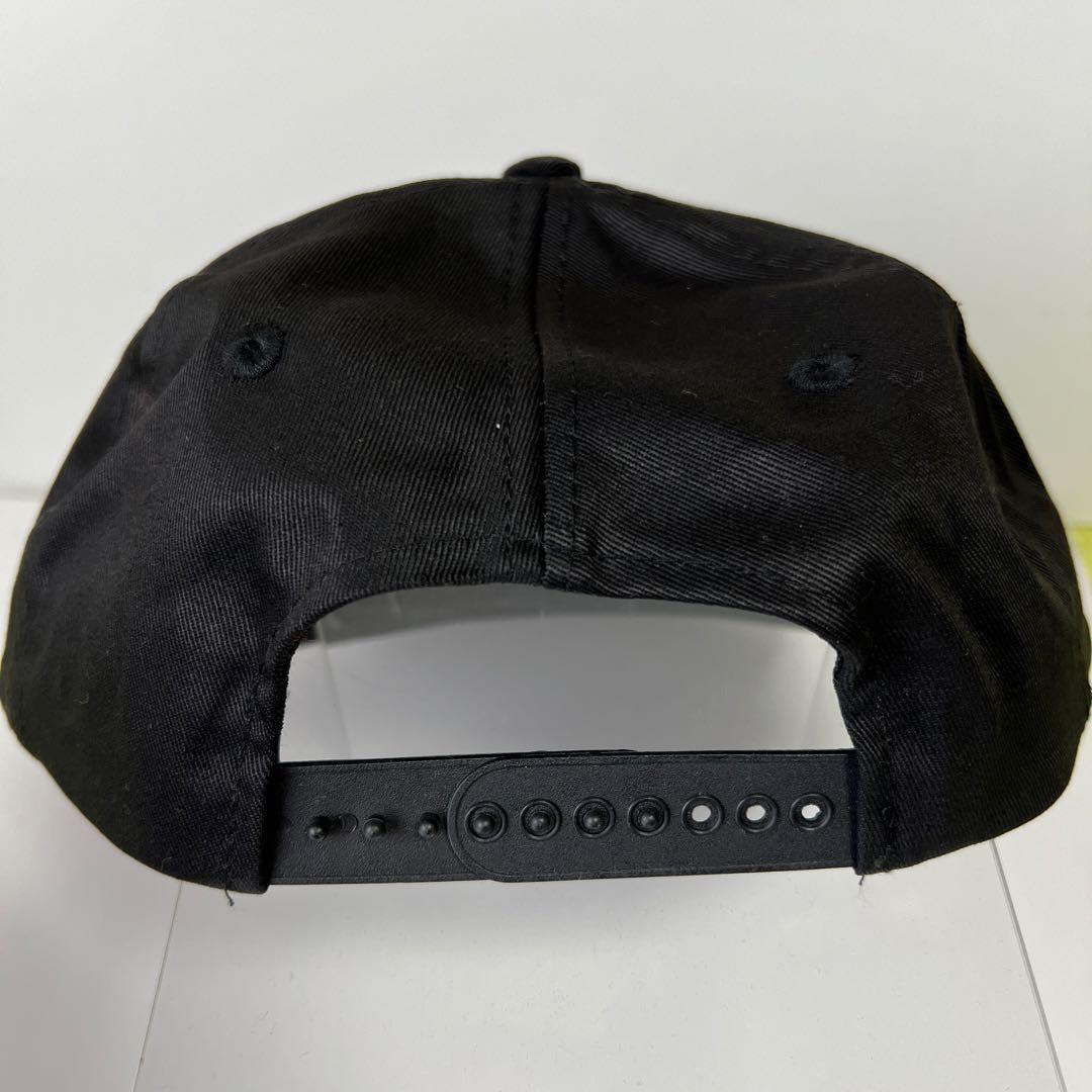 ウルフルズ　ブラック刺繍ロゴキャップ