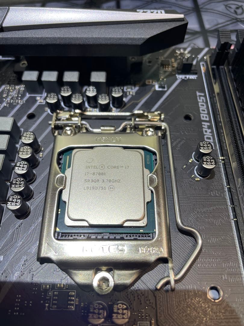 マザーボード Corei7-8700K msi Z370gaming pro CARBONAC