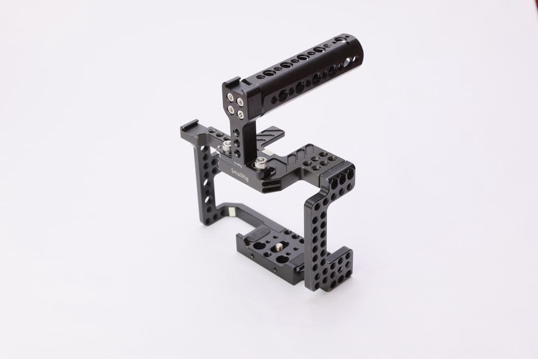 【ジャンク品】SONY α7S2ミラーレス一眼カメラ、その他アクセサリー多数