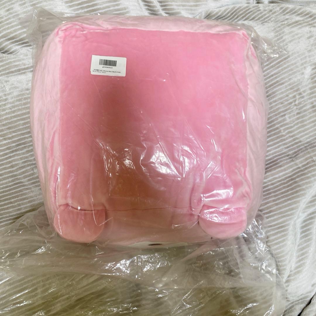 【北米輸入品】グルーミー　mochi cube クッション　ピンク　完売品