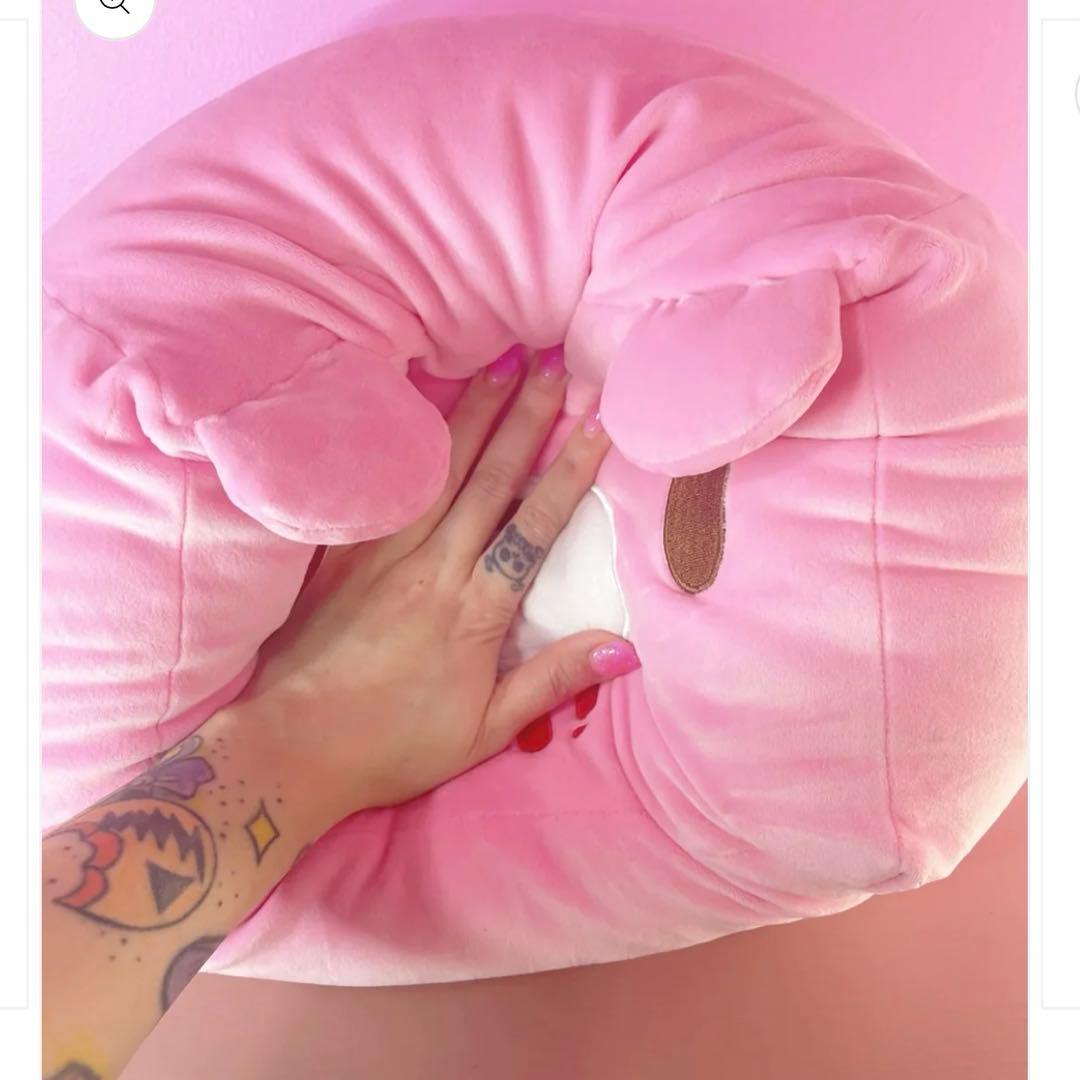 【北米輸入品】グルーミー　mochi cube クッション　ピンク　完売品