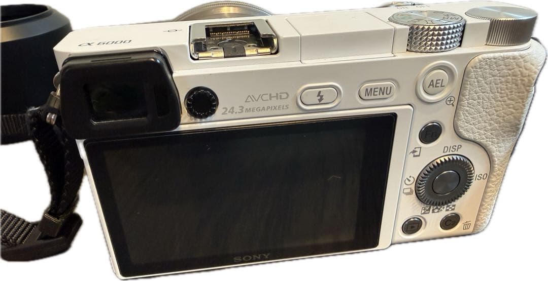 【ショット数8700回】SONY α6000 ダブルズームレンズキット ホワイト