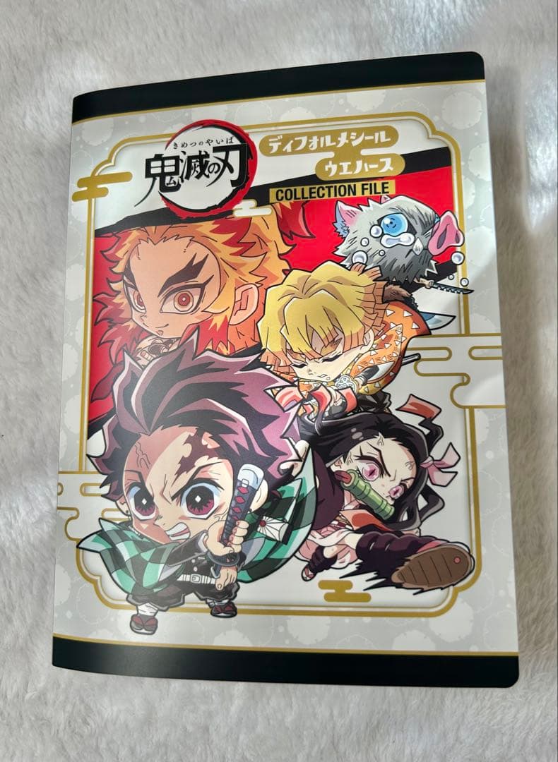 鬼滅の刃　ディフォルメウエハースシール　セミコンプ