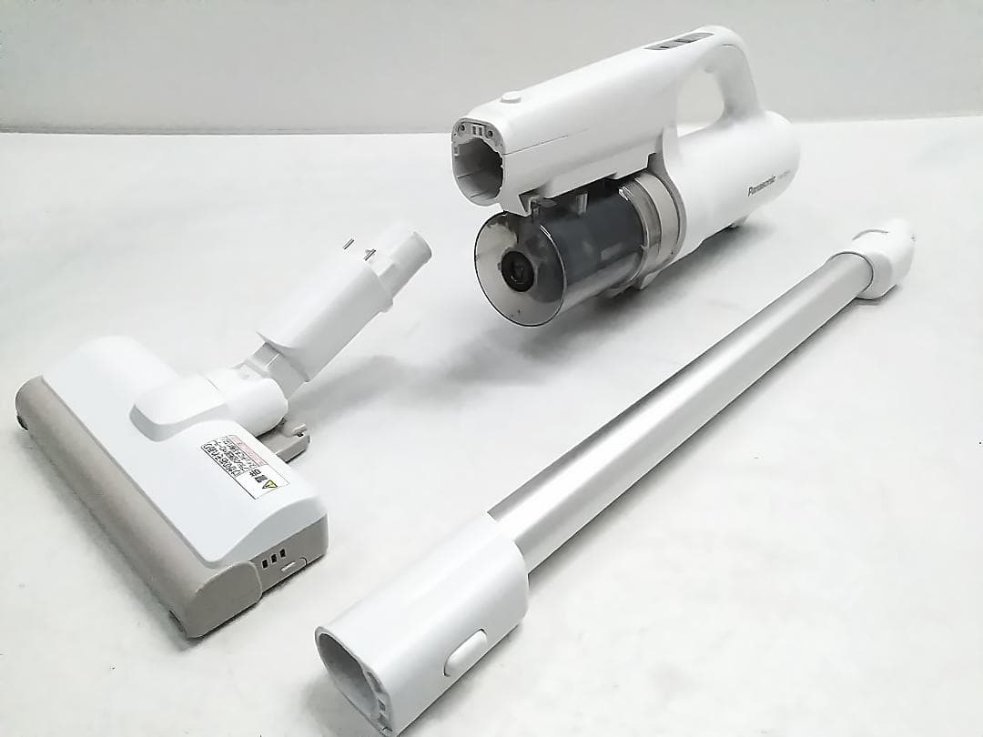 パナソニック コードレス掃除機 MC-SB31J 2020年製 充電器付 ★