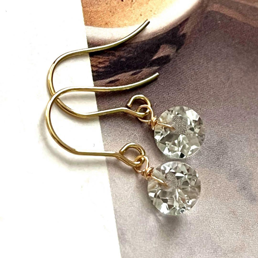 1点作品☆ 宝石質グリーンアメジストピアス　イヤリングに変更可能☺︎