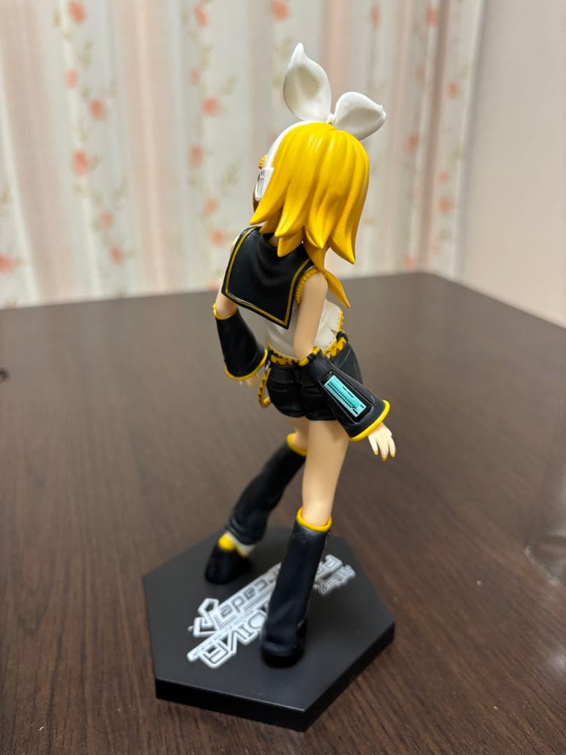 鏡音リン・レン プレミアムフィギュア セット 初音ミク ボカロ 値段交渉OK