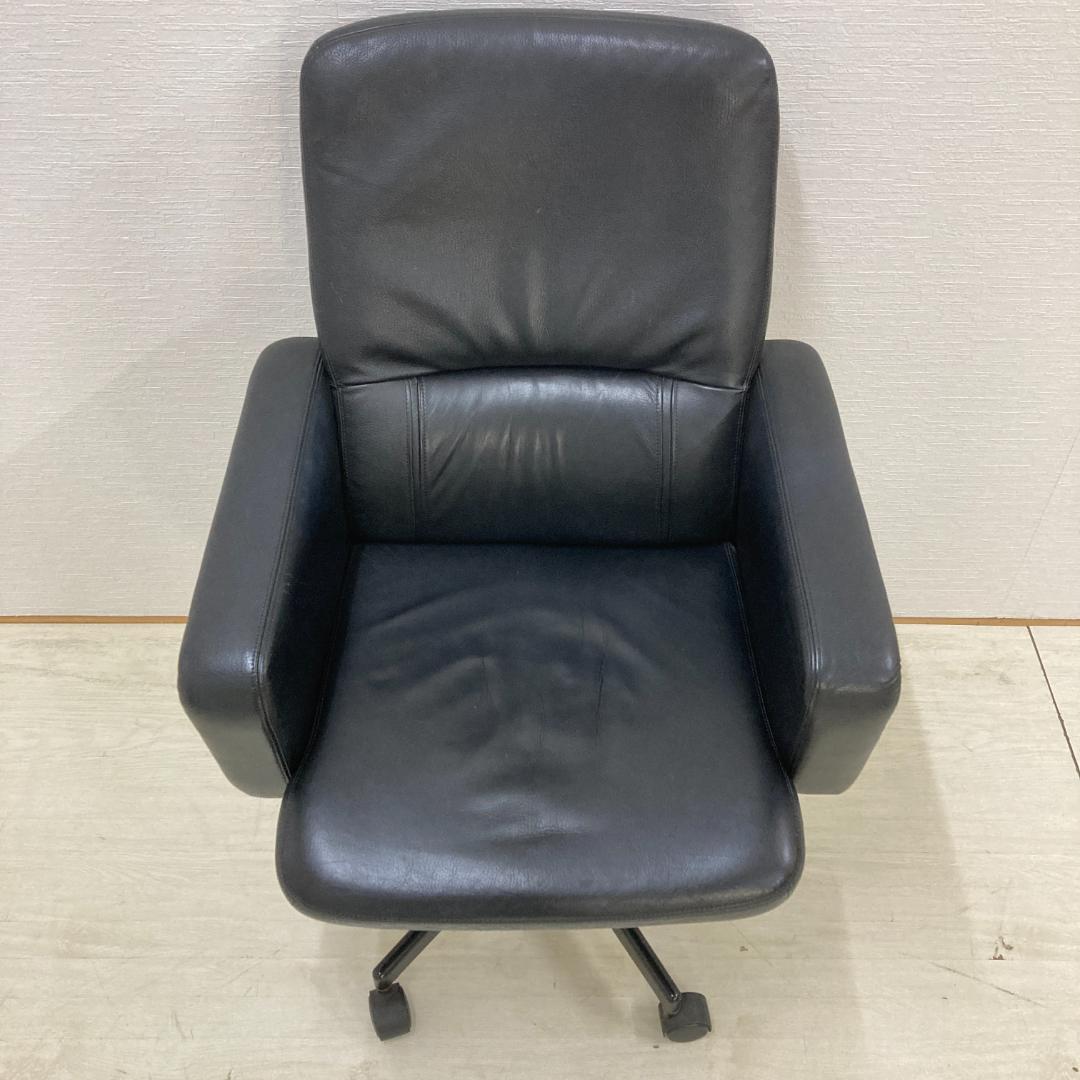 【カリモク】革製　オフィスチェア　デスクチェア A