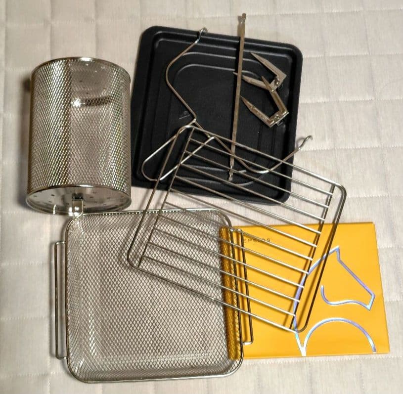 R*r様 エペイオスノンフライオーブン　AO249A