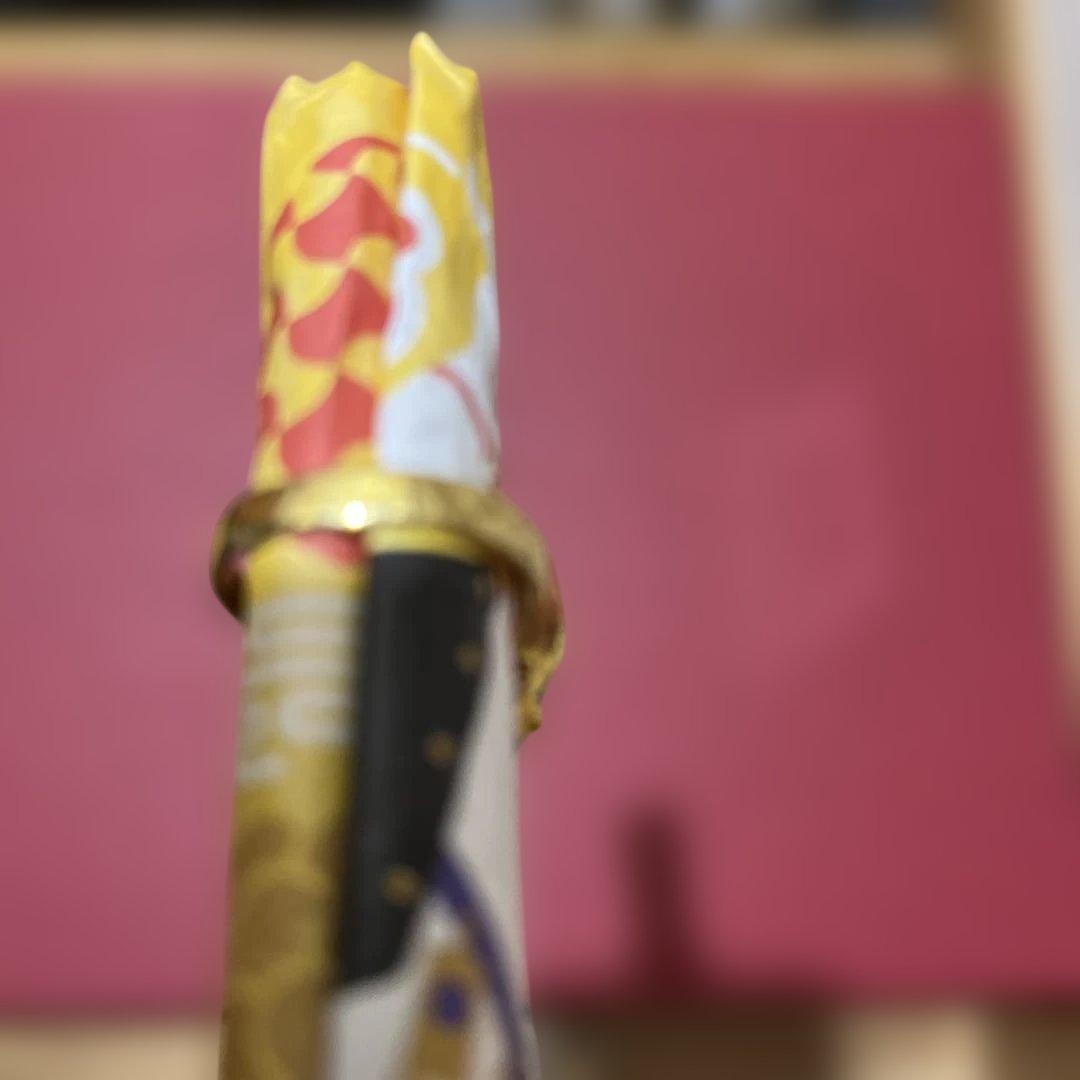 ゴールド 紫色宝石のクラシックリング