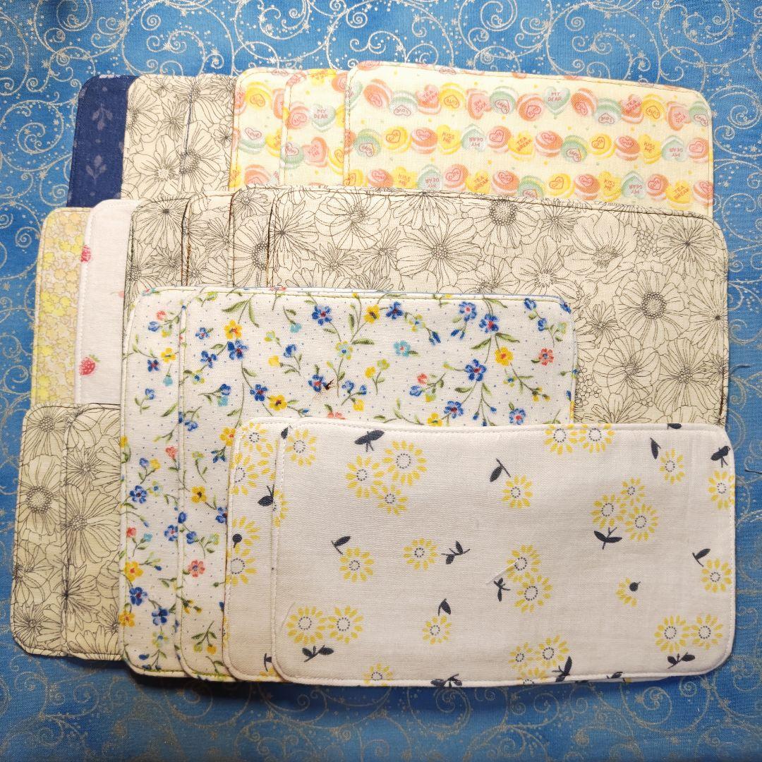 yourelia 　4重ハンカチ　ワンコさん　ネコちゃん柄　18枚