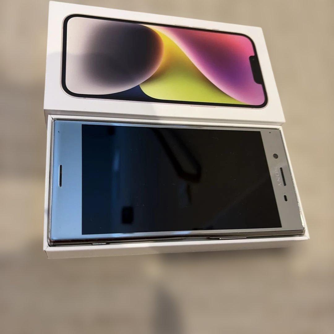 Sony Xperia XZ Premium SO-04本体のみ