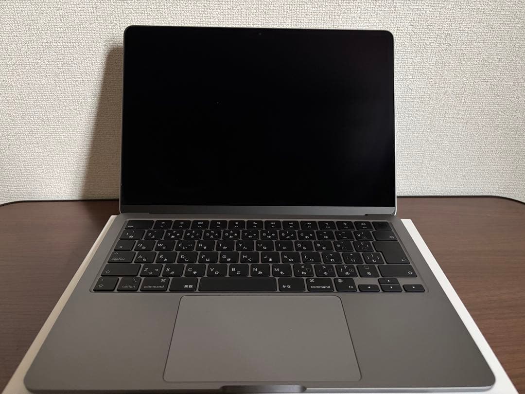 MacBookAir M2チップ 13.6インチ　スペースグレー 日本語配列
