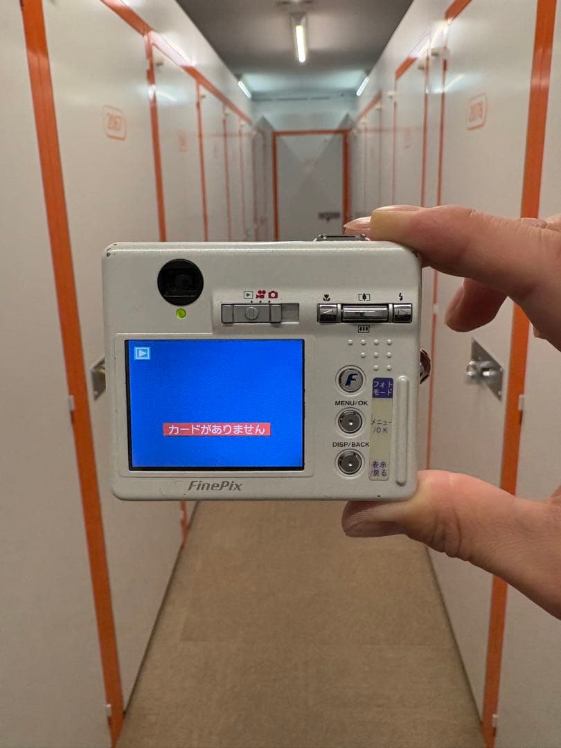 美品 FUJIFILM FinePix F440 ホワイト 付属品多数 純正品