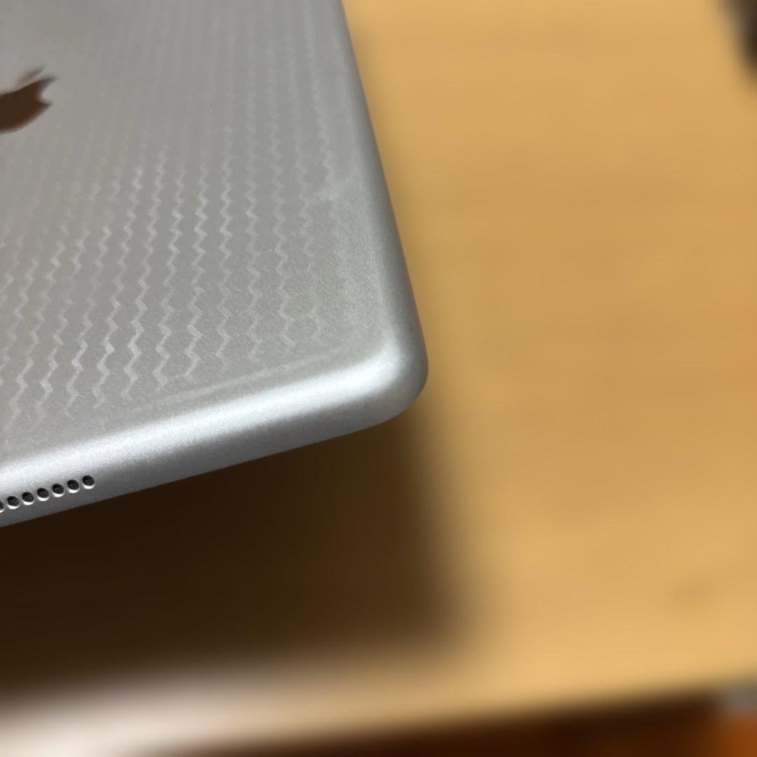 Wi-Fiモデル　iPad 第8世代 美品
