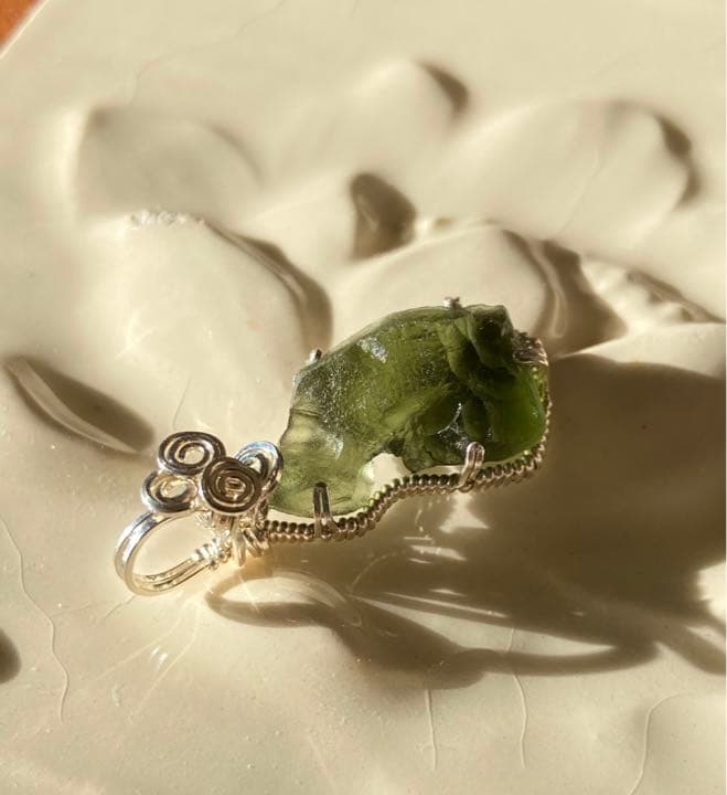 ハンドメイドペンダントトップ⭐︎ナチュラルモルダバイト ⅱ