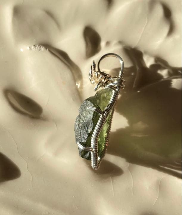 ハンドメイドペンダントトップ⭐︎ナチュラルモルダバイト ⅱ