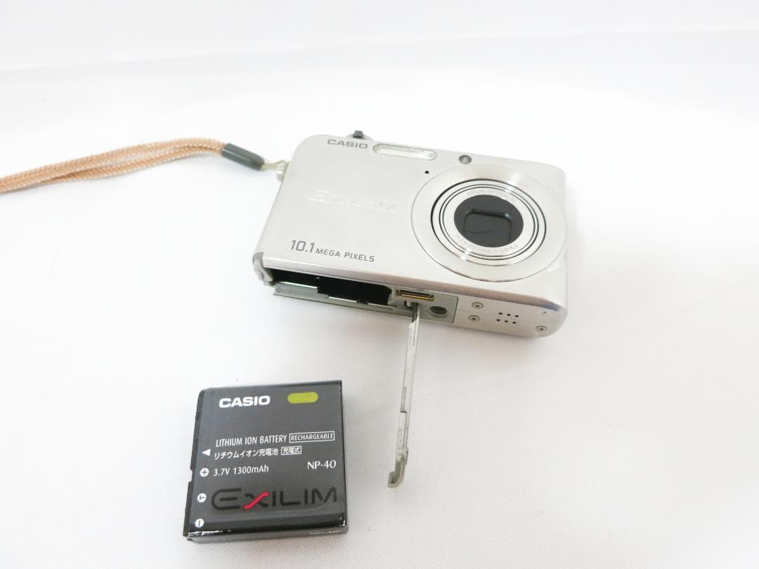 CASIOデジタルカメラ EXILIM EX-Z1000 シルバー