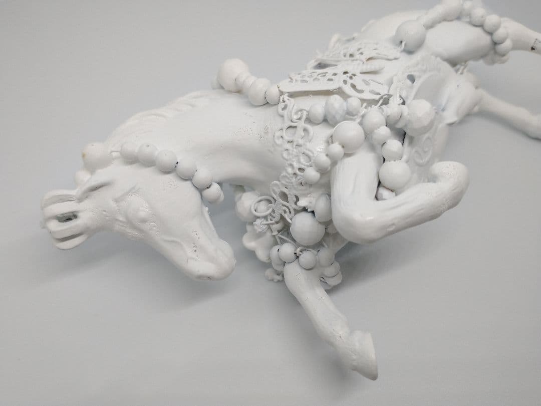 白馬の王様オブジェ