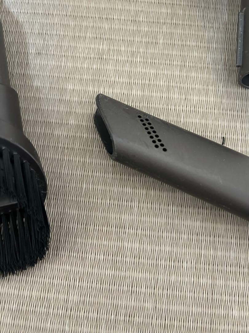 dyson v8 absolute 本体 付属品（フル）+自家製スタンド