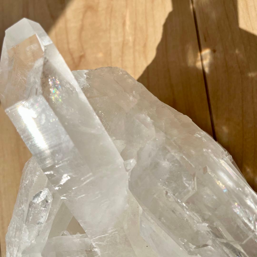 アーカンソー水晶　クラスター　原石　虹入り　大型約1.1キロ　希少