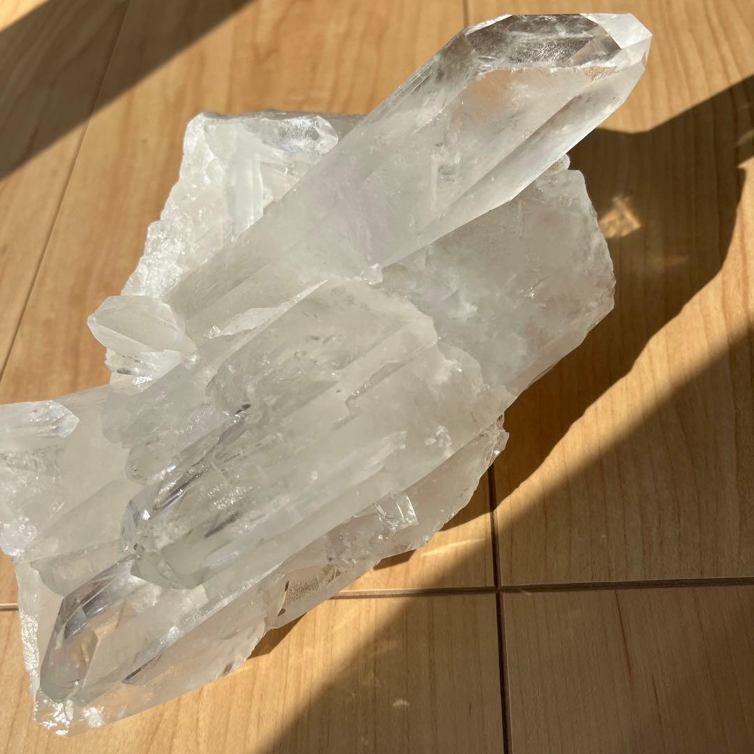 アーカンソー水晶　クラスター　原石　虹入り　大型約1.1キロ　希少