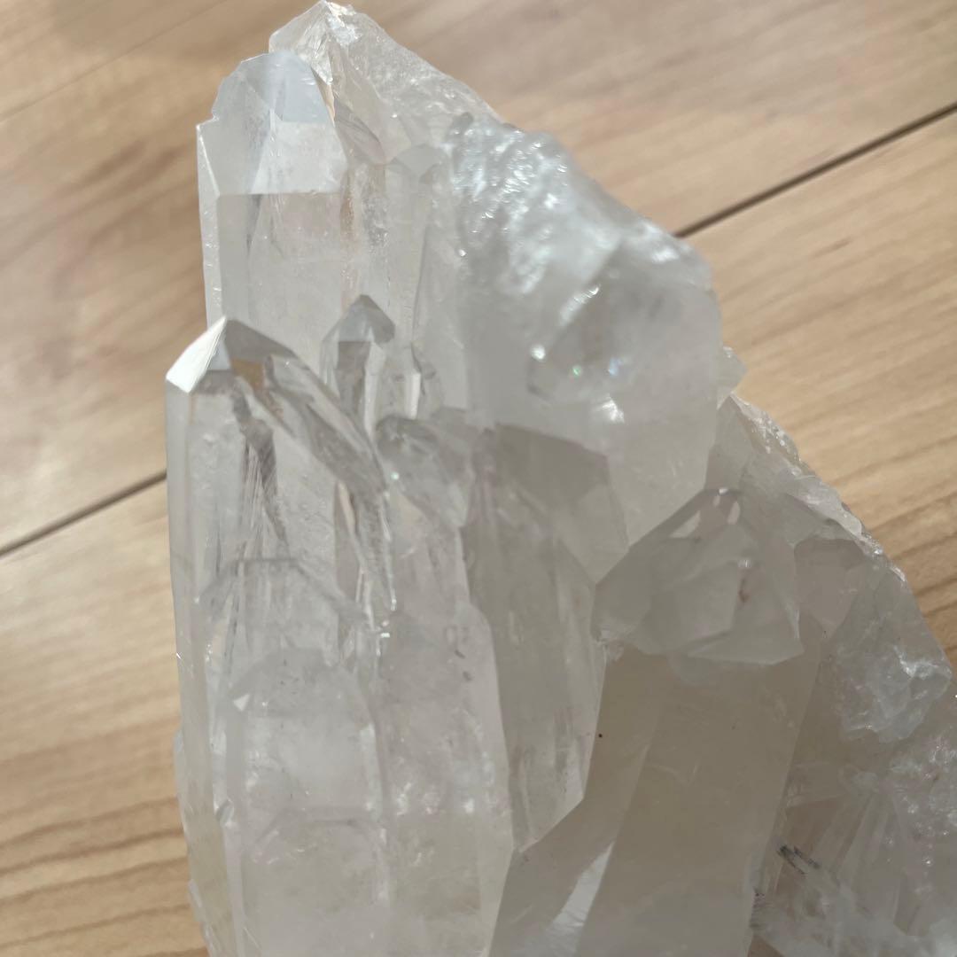 アーカンソー水晶　クラスター　原石　虹入り　大型約1.1キロ　希少