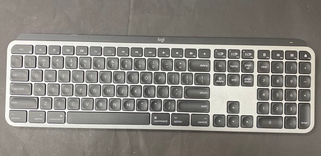 logi mx keys薄型デザインの日本語配列キーボード（7094）