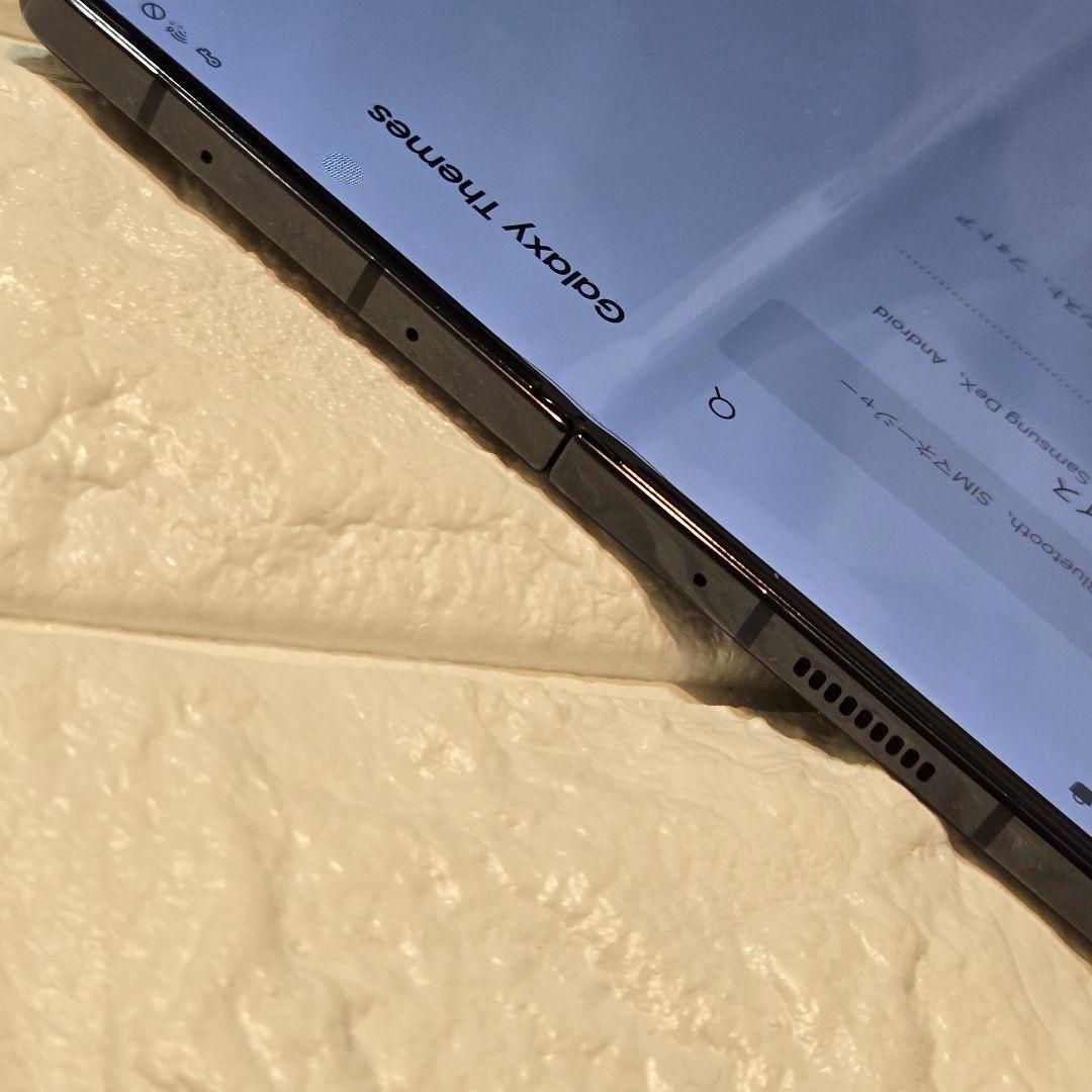 Galaxy Z Fold 5　 256GB 国内版 au版　付属品有り