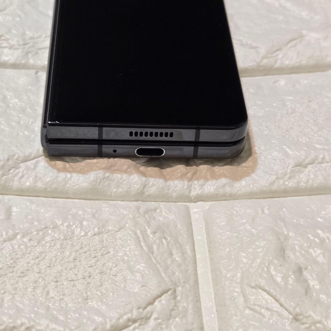 Galaxy Z Fold 5　 256GB 国内版 au版　付属品有り