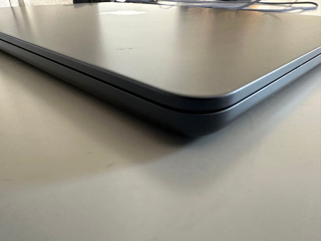 MacBook本体 Macbook Air M2 8GB 256GB