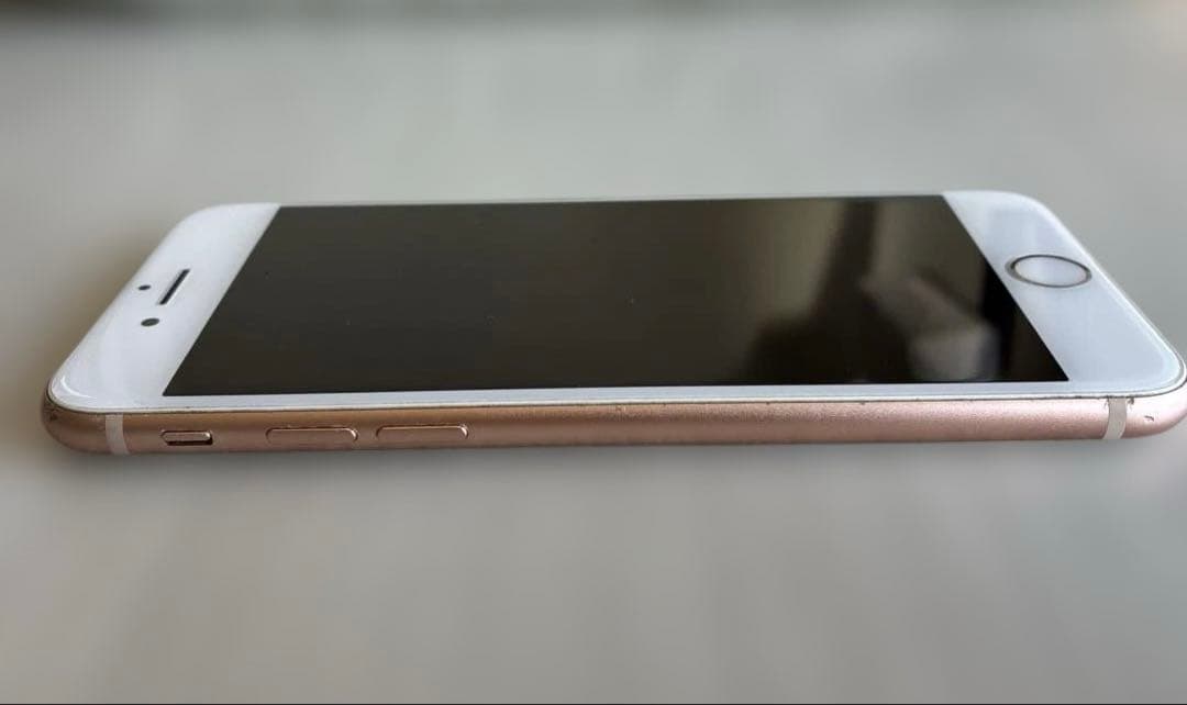 iPhone8 64G ピンク
