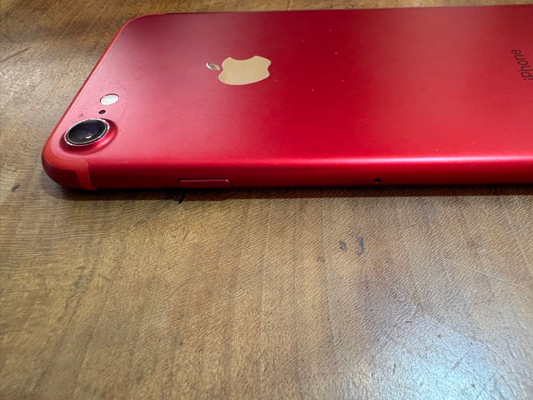 iPhone 7本体 レッド128GB