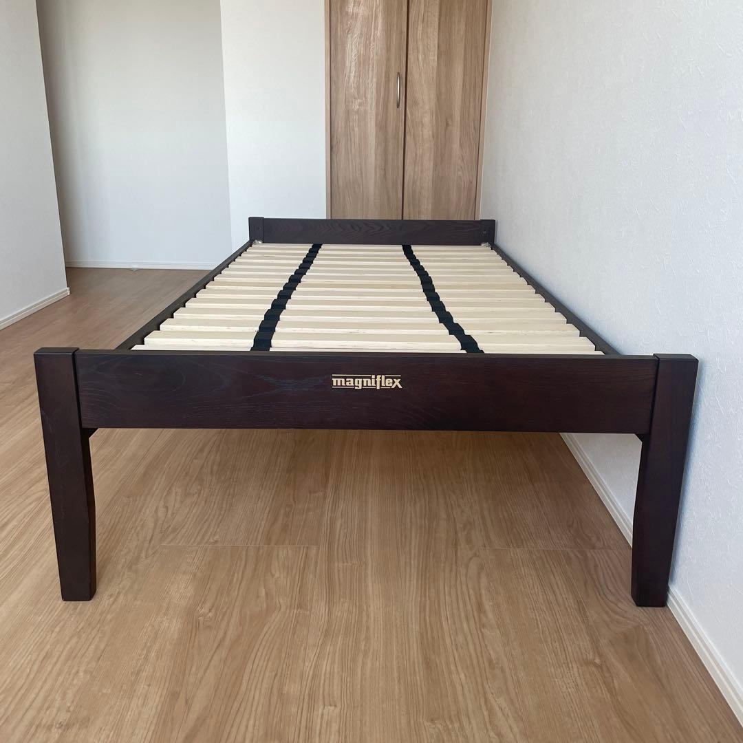 【足立区直接取引可能】シングルベッドフレーム　マニフレックス