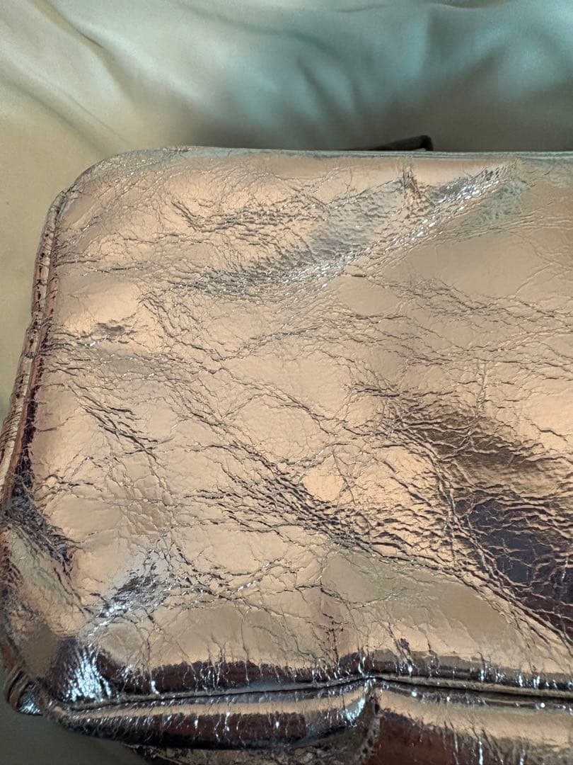 イアパピヨネ 2way 仕切り トートバッグ ショルダー シルバー