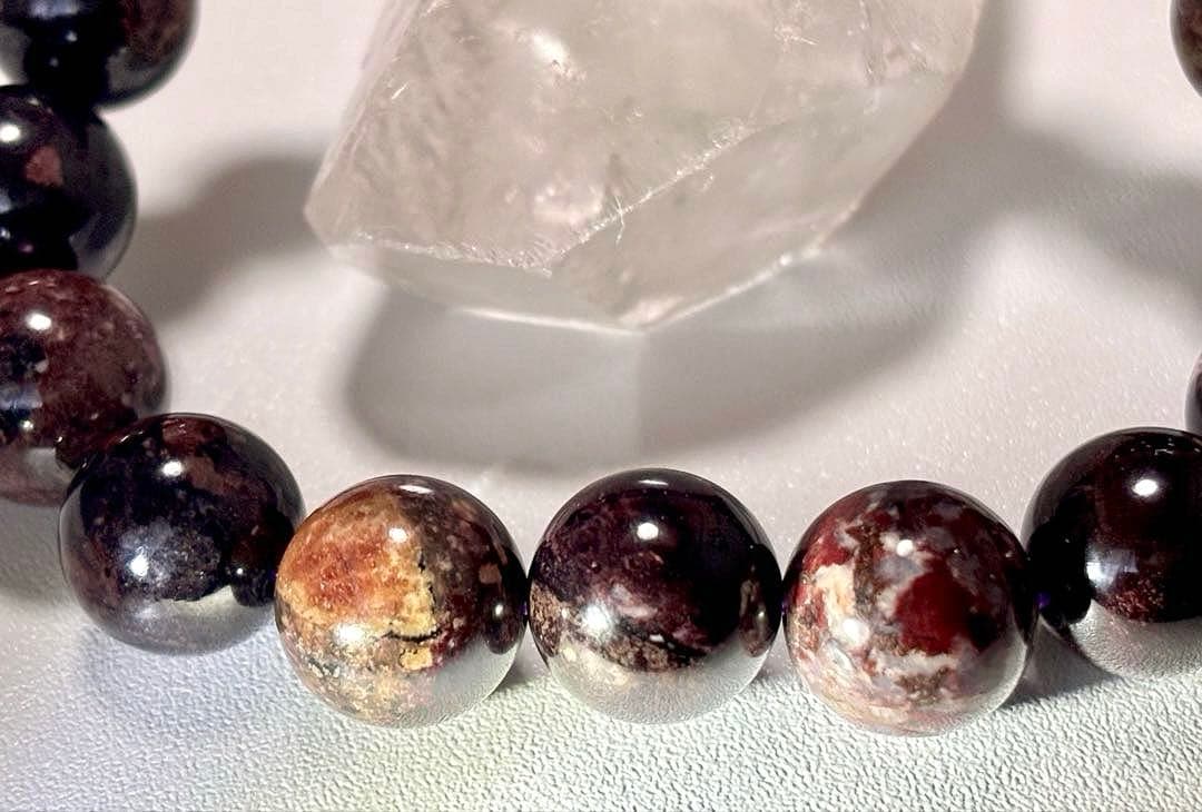 究極品質　20世紀最強ヒーリングストーン　マトリックスブラックフラワースギライト