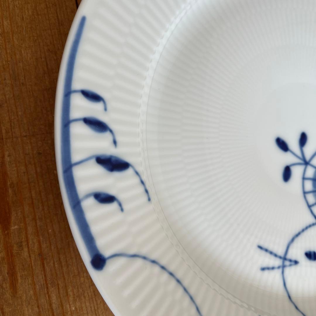 ロイヤルコペンハーゲン　ブルーフルーテッドメガ　プレート　27㎝　627