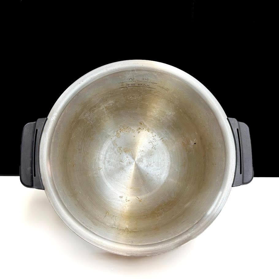 SHARP シャープ ヘルシオ ホットクック 2.4L KN-HW24E-W