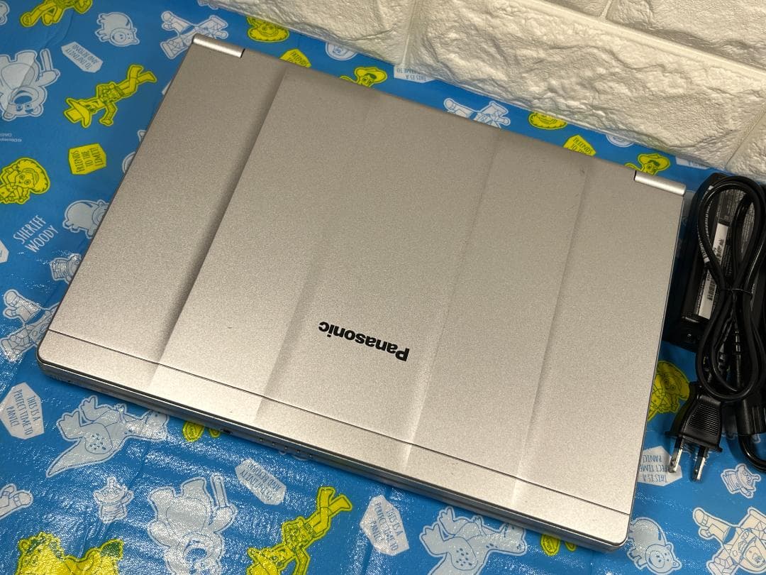 軽量・頑丈 レッツノート CF-SV8 パナソニック Office2024