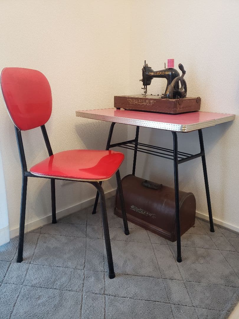 昭和レトロ 鉄脚 アイアン ミニテーブル 古家具 古道具 作業台 ヴィンテージ