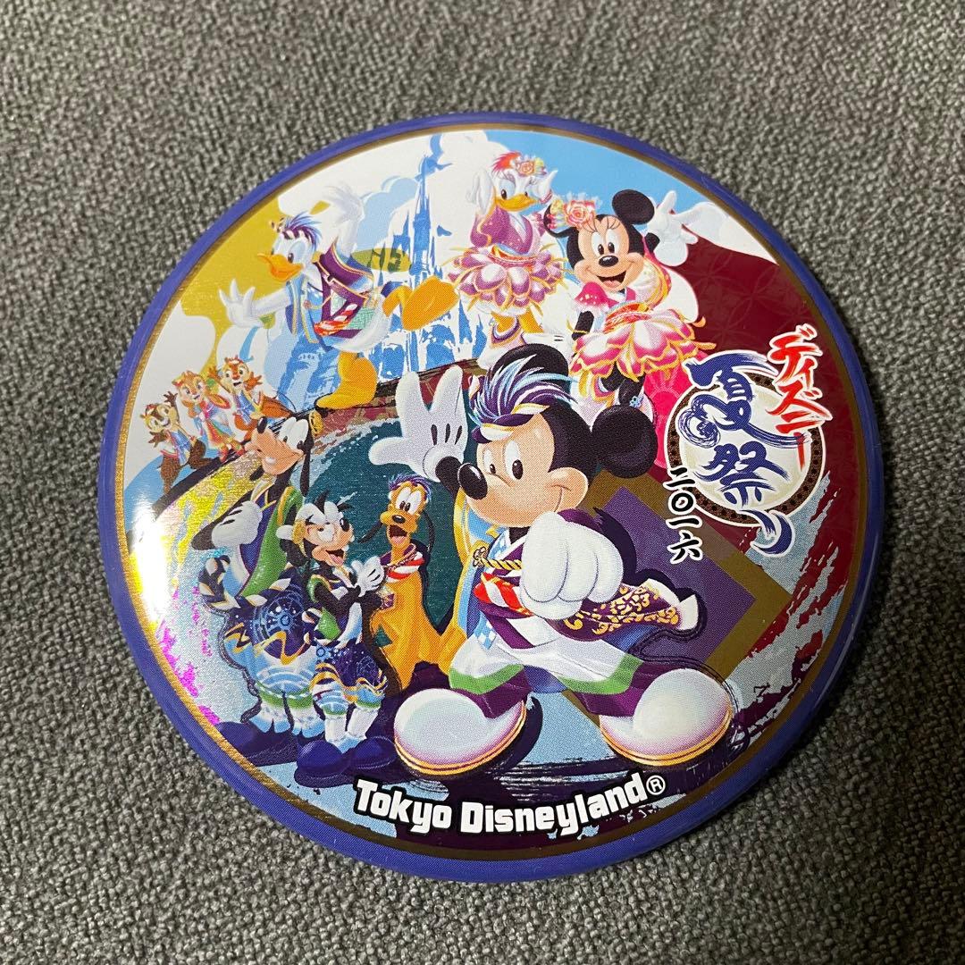 ディズニー　缶バッジ