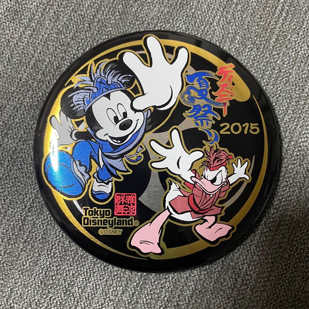 ディズニー　缶バッジ