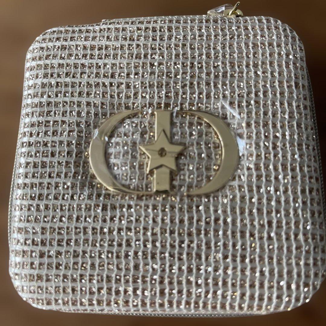 新品未使用dior2025ホリデーアクセサリーケース