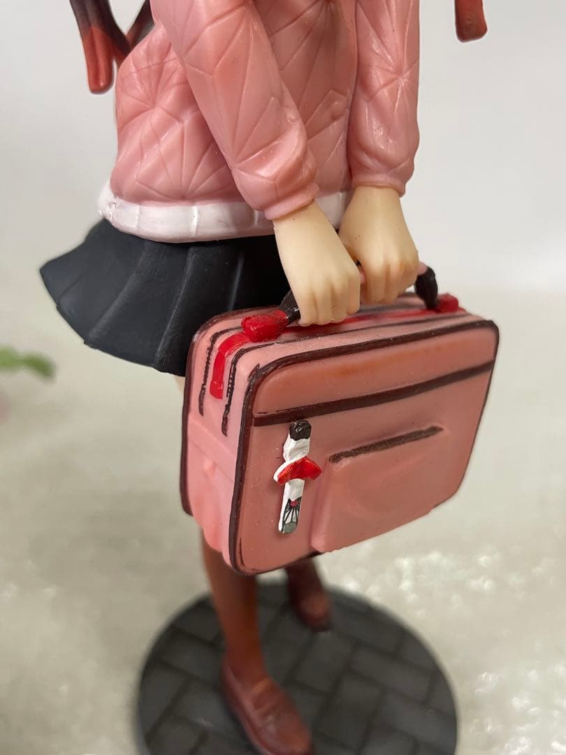 鬼滅の刃　禰豆子　制服バージョン　フィギュア