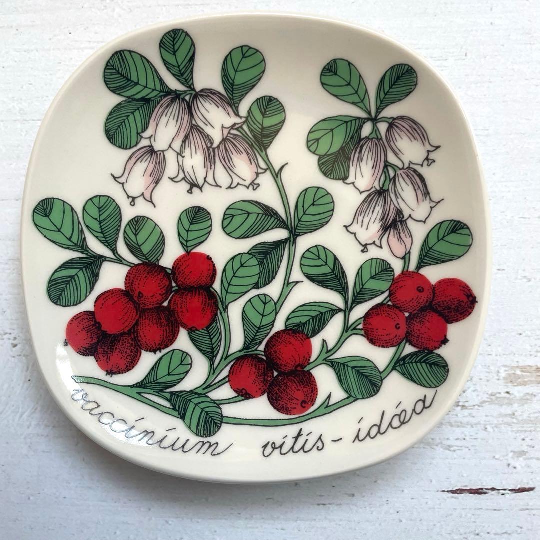 ARABIA ボタニカ リンゴンベリー（コケモモ）新品オリジナルボックス入り