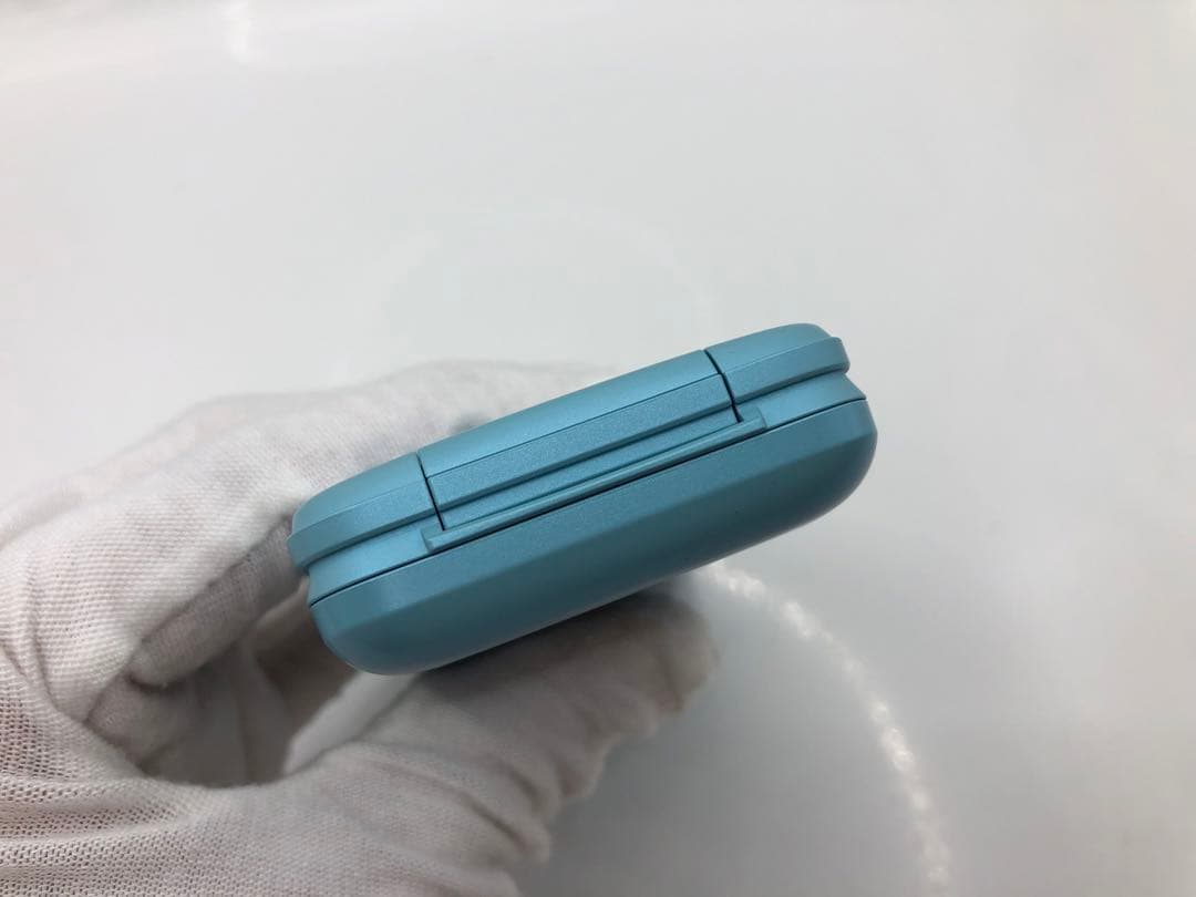 【SIMロック解除済 】au GRATINA KYF42 ライトブルー