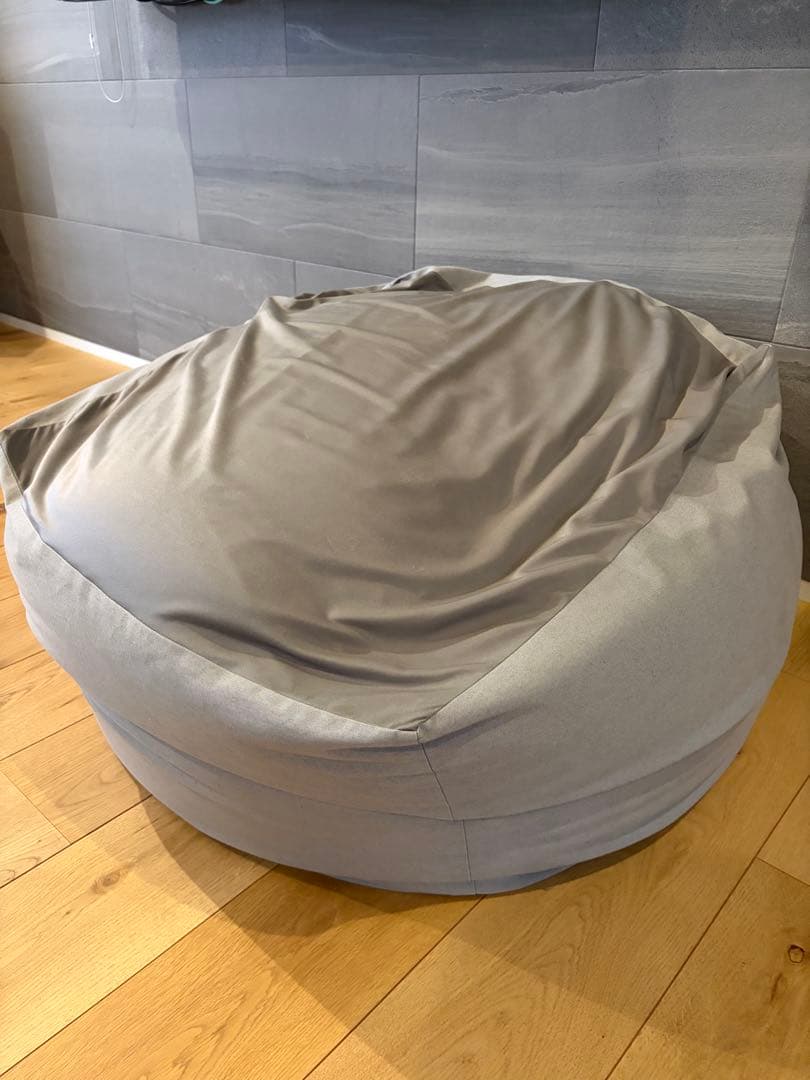 無印良品　グレー ビーズクッション