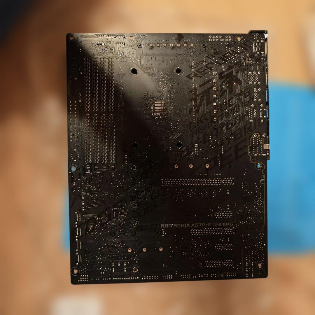 ROG STRIX X570-F GAMING マザーボード