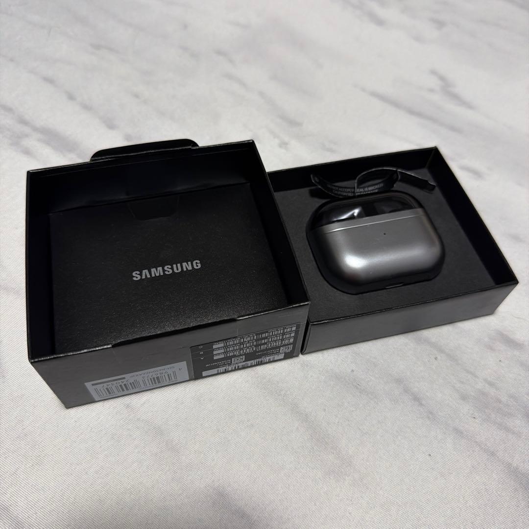 ni　Samsung Galaxy Buds3 Pro シルバー 本体