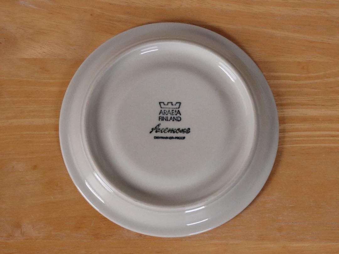 ARABIA アネモネ Anemone　グラタン皿 耳付きボウル&ソーサー 1客